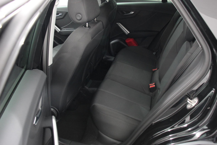 Audi Q2 35 TFSI 150pk S-tronic Prestige | Navigatie | Apple Carplay/Android Auto | Camera | Parkeersensoren | Adaptive Cruise Control | Elektrische achterklep |  Matrix LED-koplampen | Stoelverwarming | Getinte ramen