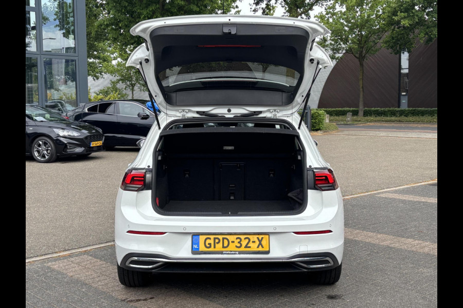 Volkswagen Golf 1.4 eHybrid Style MEMORY SEAT | ALCANTARA | RIJKLAAR INCL. 12 MND. BOVAGGARANTIE