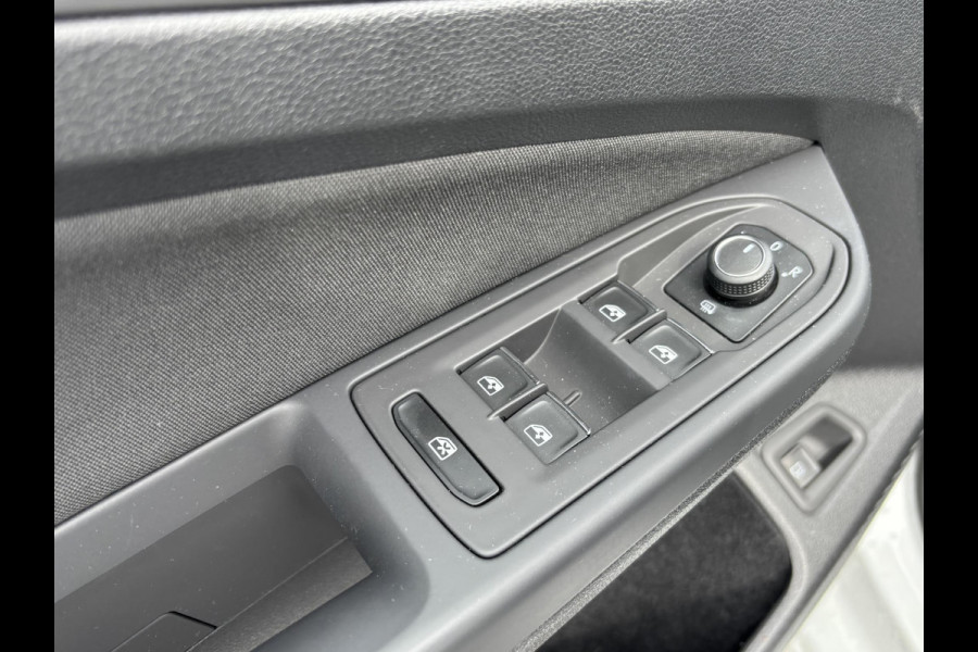 Volkswagen Golf 1.4 eHybrid Style MEMORY SEAT | ALCANTARA | RIJKLAAR INCL. 12 MND. BOVAGGARANTIE