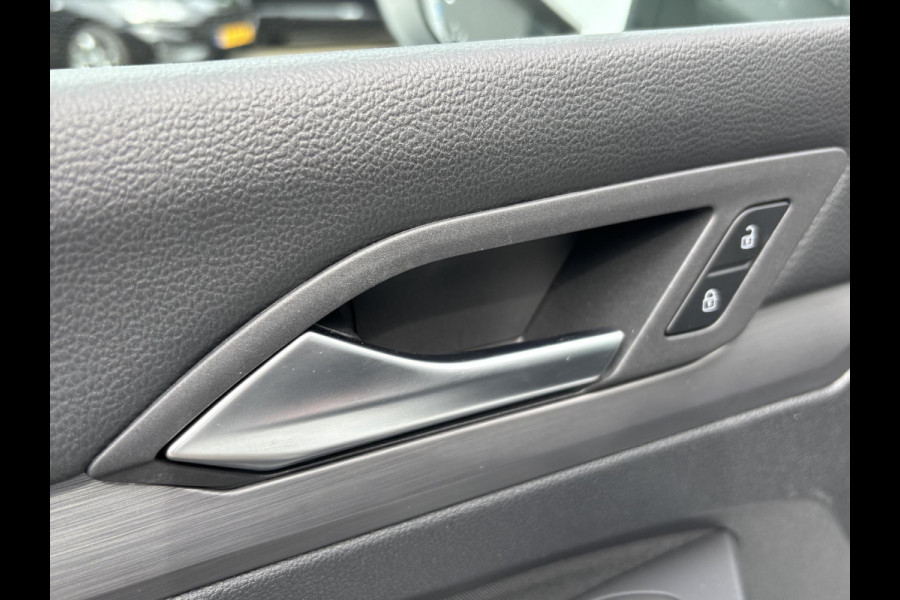Volkswagen Golf 1.4 eHybrid Style MEMORY SEAT | ALCANTARA | RIJKLAAR INCL. 12 MND. BOVAGGARANTIE