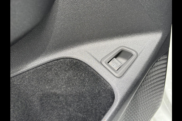 Volkswagen Golf 1.4 eHybrid Style MEMORY SEAT | ALCANTARA | RIJKLAAR INCL. 12 MND. BOVAGGARANTIE
