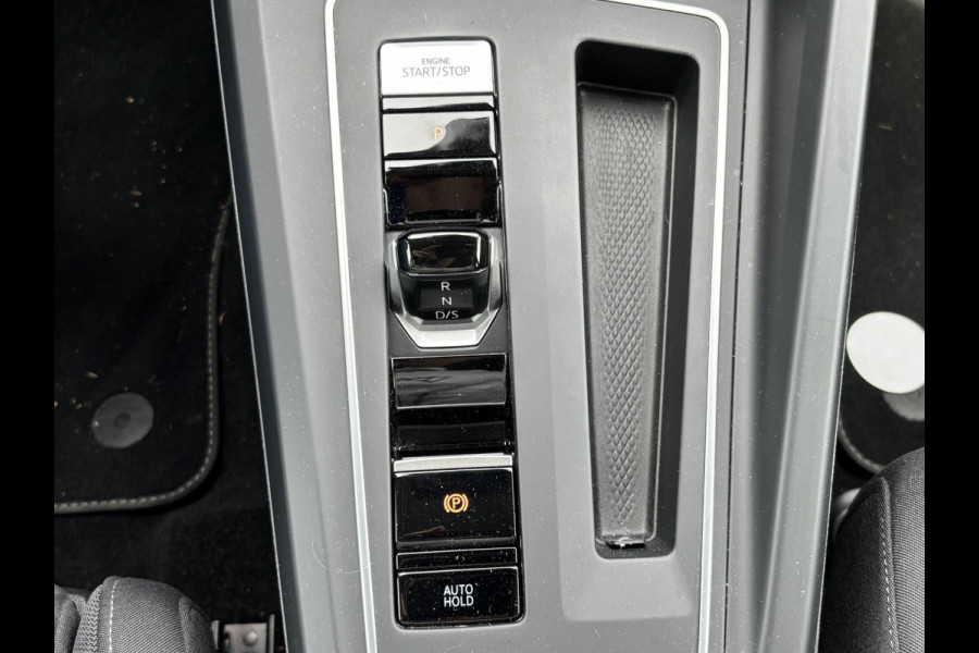 Volkswagen Golf 1.4 eHybrid Style MEMORY SEAT | ALCANTARA | RIJKLAAR INCL. 12 MND. BOVAGGARANTIE