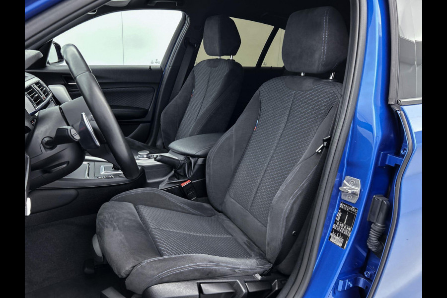 BMW 1-serie 118i Edition Sport Line Shadow High Executive(NL-auto, Perfect Onderhouden, Navi, StoelV, Climate Con, Etc)