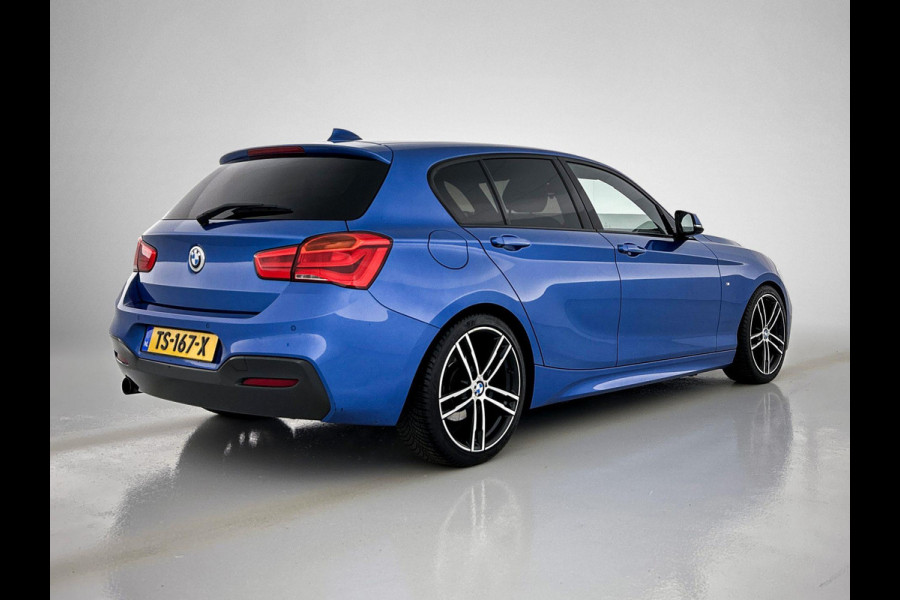 BMW 1-serie 118i Edition Sport Line Shadow High Executive(NL-auto, Perfect Onderhouden, Navi, StoelV, Climate Con, Etc)