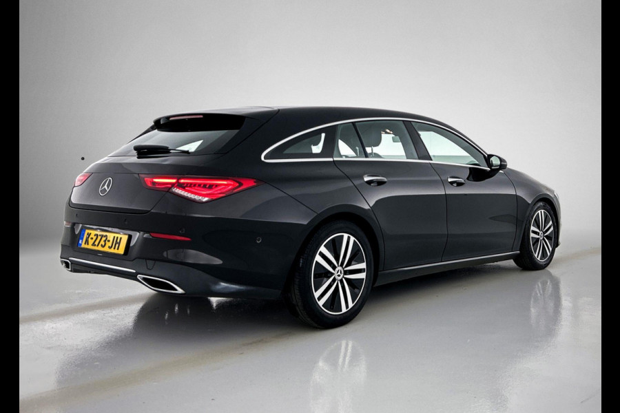 Mercedes-Benz CLA-Klasse Shooting Brake 180 Business Luxury(1e Eig, Dealer OndH, NL-auto, Panorama, Sfeer-V, Navi, Camera, Etc)