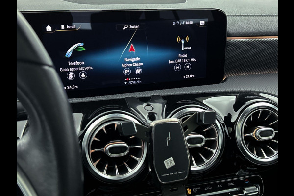 Mercedes-Benz CLA-Klasse Shooting Brake 180 Business Luxury(1e Eig, Dealer OndH, NL-auto, Panorama, Sfeer-V, Navi, Camera, Etc)