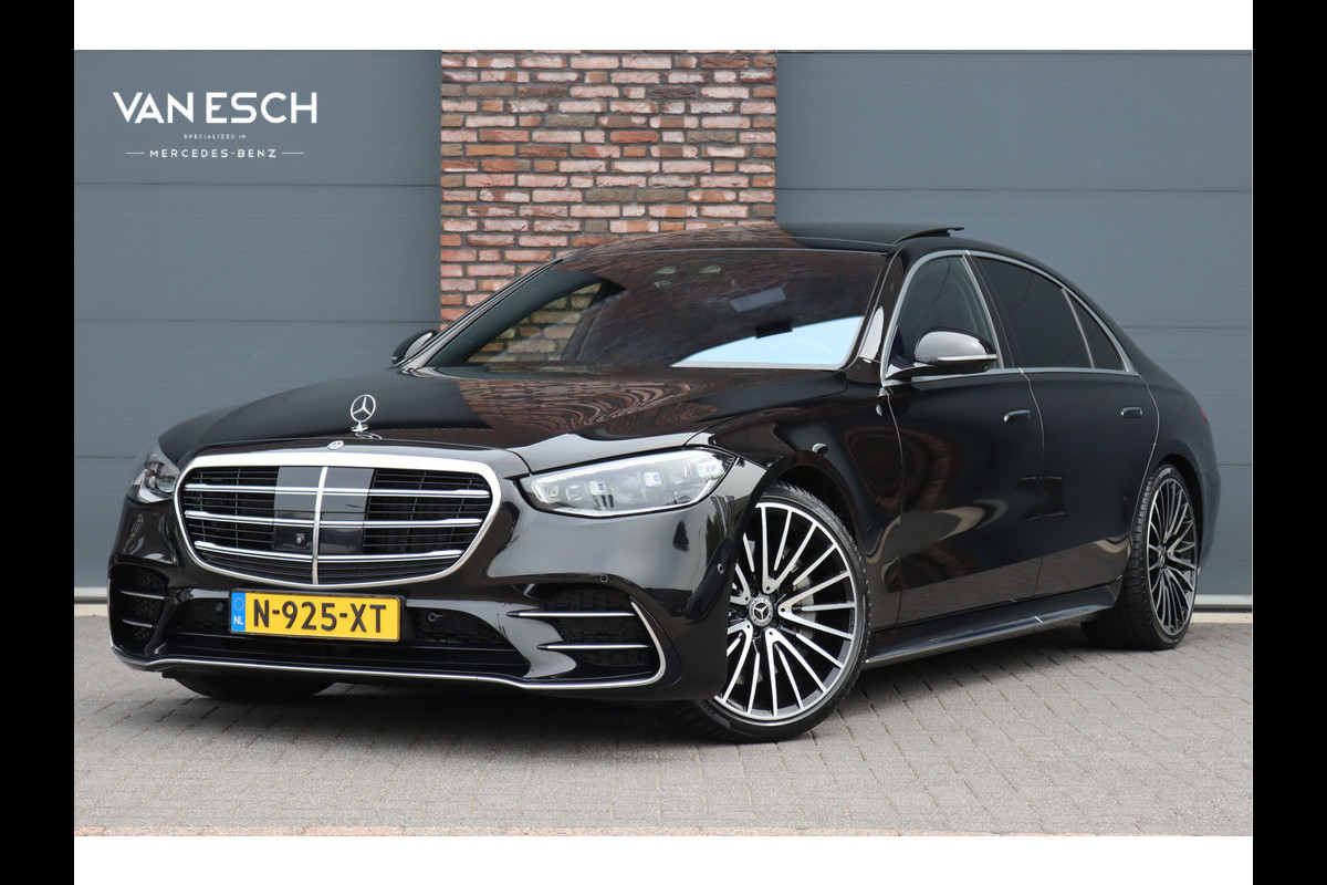 Mercedes-Benz S-Klasse 500 4MATIC Lang AMG Line Aut9 | Achterasbesturing | Luchtvering | Chauffeurspakket | Zonweringspakket | Distronic+ | Entertainment Achter | Massage | Stoelventilatie | Digital Light | HUD | Verwarmd Stuurwiel |