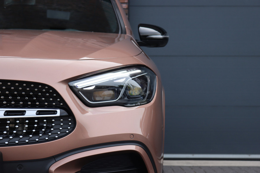 Mercedes-Benz GLA 250 e AMG Line Aut8 | Facelift | Distronic | Panoramadak | Memory | Verwarmd Stuurwiel | HUD | Multibeam LED | Keyless Go | Zitcomfortpakket |