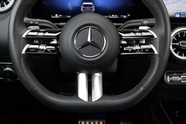 Mercedes-Benz GLA 250 e AMG Line Aut8 | Facelift | Distronic | Panoramadak | Memory | Verwarmd Stuurwiel | HUD | Multibeam LED | Keyless Go | Zitcomfortpakket |