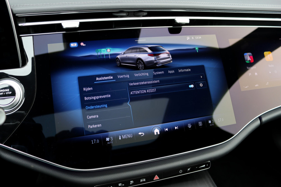 Mercedes-Benz E-Klasse 300 e AMG Line Aut9 | MBUX Hyperscreen | Distronic+ | Burmester | Panoramadak | Memory | 3D-Display | Trekhaak | Digital Light | HUD | Surround Camera |