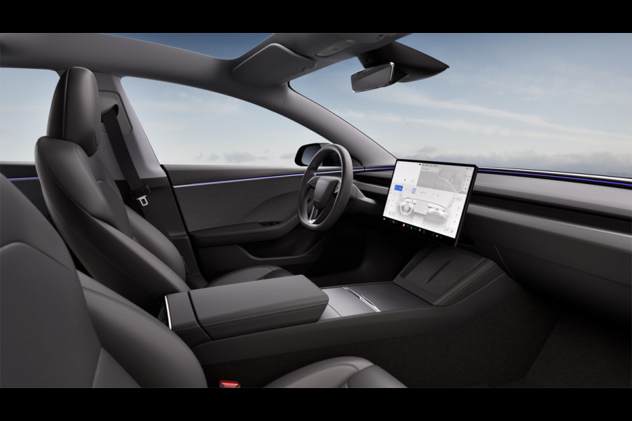 Tesla Model 3 RWD 60 kWh - Highland - Standard Range - Autopilot