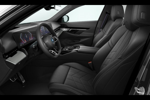 BMW 5 Serie Touring 530e M-Sport Pro - Stoelventilatie - Trekhaak - Driving Ass Prof - Harman Kardon