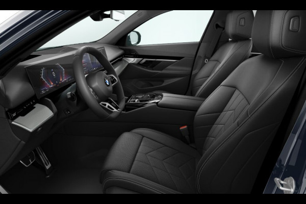 BMW 5 Serie Touring 520d M-Sport - Comfortzetels - Stoelventilatie - Head-up - Harman Kardon