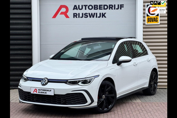 Volkswagen Golf 1.4 eHybrid GTE Pano/HuD/Matrix/Dodehoek