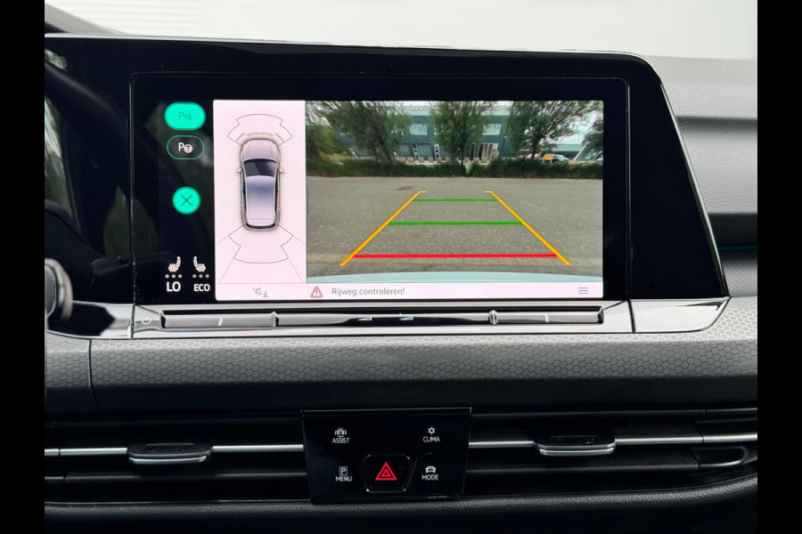 Volkswagen Golf 1.4 eHybrid GTE Pano/HuD/Matrix/Dodehoek