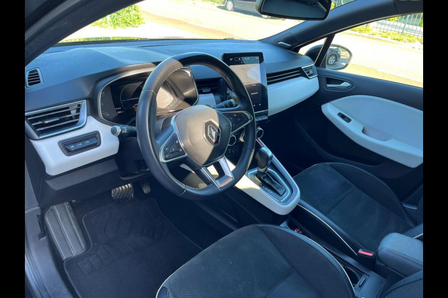 Renault Clio 1.6 E-Tech Hybrid 140 Initiale
