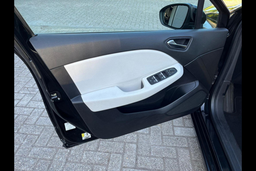 Renault Clio 1.6 E-Tech Hybrid 140 Initiale