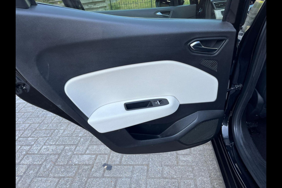 Renault Clio 1.6 E-Tech Hybrid 140 Initiale