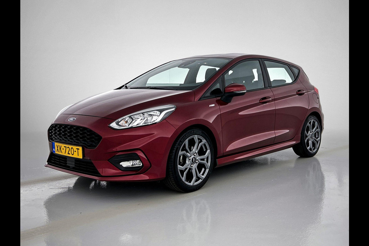 Ford Fiesta 1.0 EcoBoost ST-Line (CARPLAY NAVIGATIE, STUURBEDIENING, PARKEERSENSOREN, 1e EIGENAAR, GOED ONDERHOUDEN) Ford Fiesta 1.0 EcoBoost ST-Line (CARPLAY NAVIGATIE, STUURBEDIENING, PARKEERSENSOREN, 1e EIGENAAR, GOED ONDERHOUDEN)