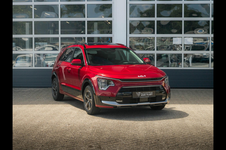 Kia Niro 1.6 GDi Hybrid DynamicPlusLine l Direct leverbaar l ANWB Private Lease v.a. € 484,-| Snelle Levering | LED | Clima | Navi | Carplay | Stoel&Stuur Verwarming | Schuif-/Kanteldak | Head-up display
