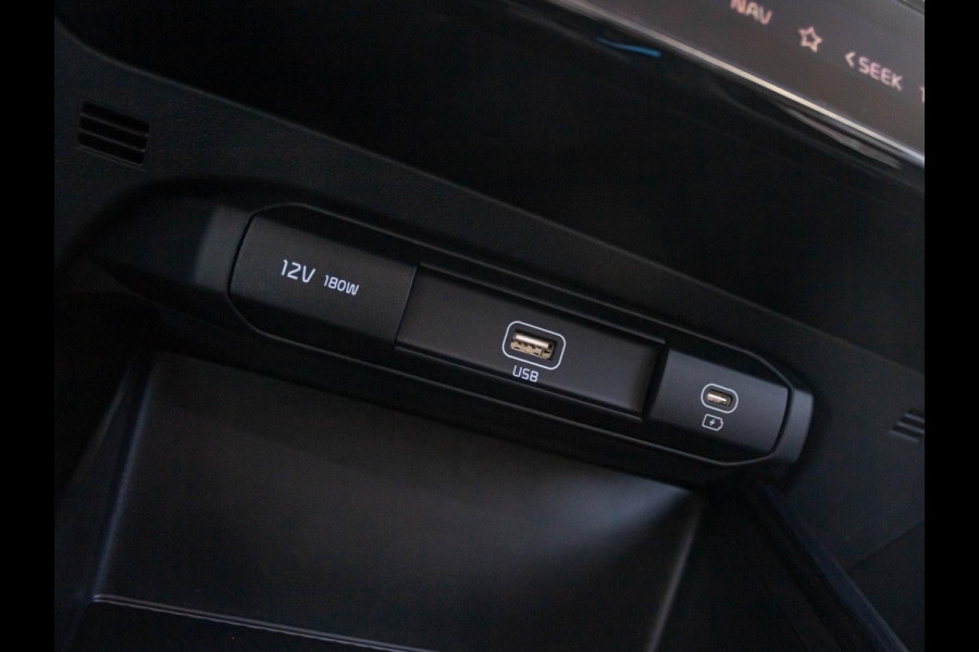 Kia Niro 1.6 GDi Hybrid DynamicPlusLine l Direct leverbaar l ANWB Private Lease v.a. € 484,-| Snelle Levering | LED | Clima | Navi | Carplay | Stoel&Stuur Verwarming | Schuif-/Kanteldak | Head-up display