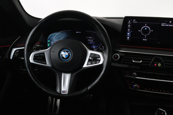 BMW 5 Serie 530e Business Edition Plus (PANO, CAMERA, COMFORTSTOELEN, STOELVERWARMING, SFEERVERLICHTING, DEALER ONDERHOUDEN)