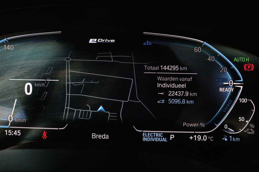 BMW 5 Serie 530e Business Edition Plus (PANO, CAMERA, COMFORTSTOELEN, STOELVERWARMING, SFEERVERLICHTING, DEALER ONDERHOUDEN)