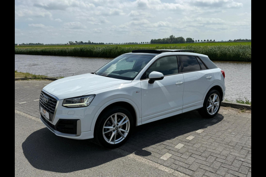 Audi Q2 40 TFSI quattro S Edition B&O/PANO/TREKH./LED/DIGIDASH GEWOON VOL