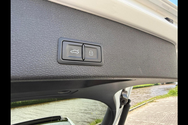 Audi Q2 40 TFSI quattro S Edition B&O/PANO/TREKH./LED/DIGIDASH GEWOON VOL
