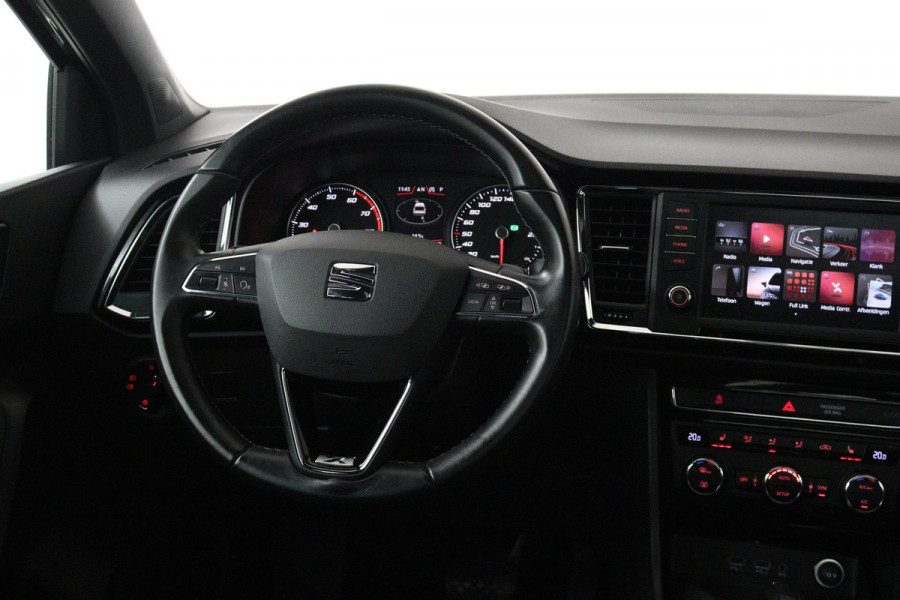 Seat Ateca 1.5 TSI Style (PANORAMADAK, TREKHAAK, NAVIGATIE, CRUISE CONTROL, STOELVERWARMING, ACHTERUITRIJCAMERA, AUTOMAAT)