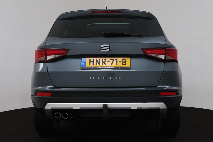 Seat Ateca 1.5 TSI Style (PANORAMADAK, TREKHAAK, NAVIGATIE, CRUISE CONTROL, STOELVERWARMING, ACHTERUITRIJCAMERA, AUTOMAAT)