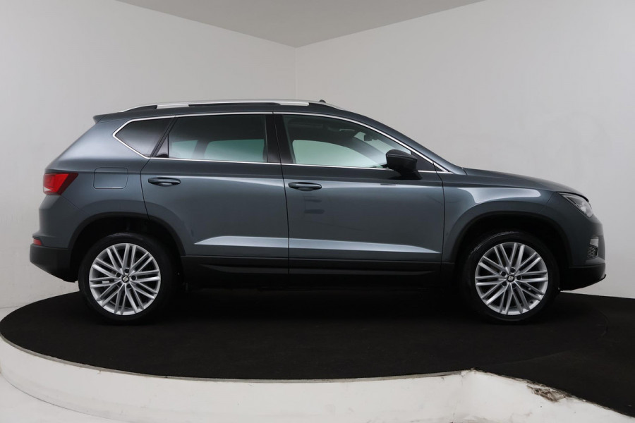 Seat Ateca 1.5 TSI Style (PANORAMADAK, TREKHAAK, NAVIGATIE, CRUISE CONTROL, STOELVERWARMING, ACHTERUITRIJCAMERA, AUTOMAAT)