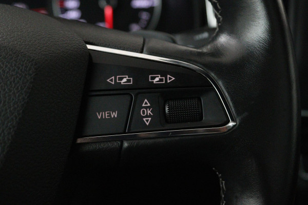 Seat Ateca 1.5 TSI Style (PANORAMADAK, TREKHAAK, NAVIGATIE, CRUISE CONTROL, STOELVERWARMING, ACHTERUITRIJCAMERA, AUTOMAAT)