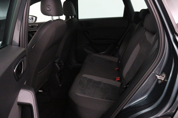 Seat Ateca 1.5 TSI Style (PANORAMADAK, TREKHAAK, NAVIGATIE, CRUISE CONTROL, STOELVERWARMING, ACHTERUITRIJCAMERA, AUTOMAAT)