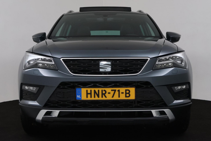 Seat Ateca 1.5 TSI Style (PANORAMADAK, TREKHAAK, NAVIGATIE, CRUISE CONTROL, STOELVERWARMING, ACHTERUITRIJCAMERA, AUTOMAAT)