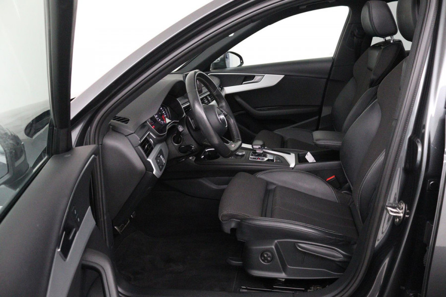 Audi A4 Avant 2.0 TFSI MHEV Sport S line black edition (PANORAMADAK, TREKHAAK, CRUISE, NAVIGATIE, STOELVERWARMING, CAMERA)