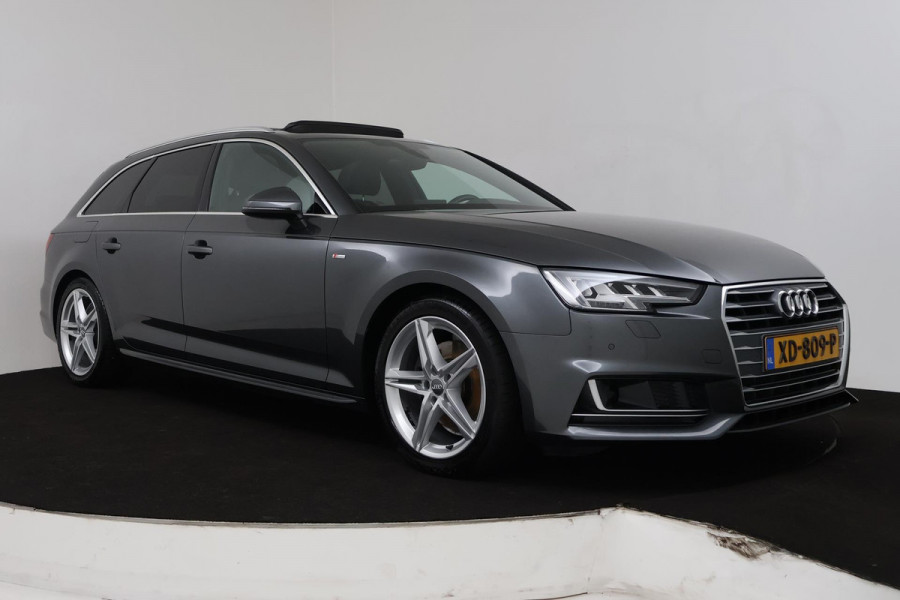 Audi A4 Avant 2.0 TFSI MHEV Sport S line black edition (PANORAMADAK, TREKHAAK, CRUISE, NAVIGATIE, STOELVERWARMING, CAMERA)