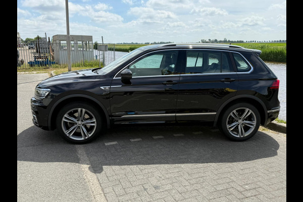 Volkswagen Tiguan 2.0 TSI 4Motion Highline Business R Leer / standkachel / trekhaak enz..
