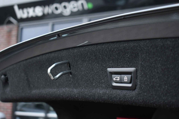 BMW 3 Serie Touring 330e xDrive M-Sport Pano ACC 360 H/K El-zetels HUD 19inch