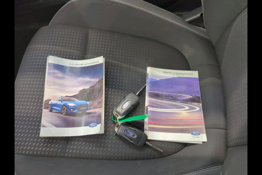 Ford FOCUS Wagon 1.0 EcoBoost Trend Edition Business NL AUTO | CARPLAY | TREKHAAK |