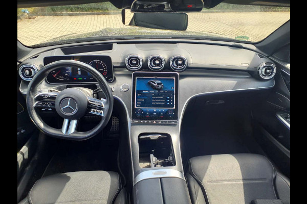Mercedes-Benz C-Klasse Estate 300 e AMG Pano Distr Trekh HUD 360 Night Massage