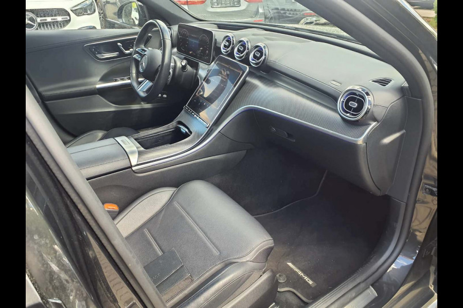 Mercedes-Benz C-Klasse Estate 300 e AMG Pano Distr Trekh HUD 360 Night Massage