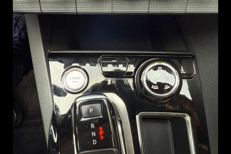 Peugeot 3008 1.6 GT Line - Leer - Camera - Carplay - Led