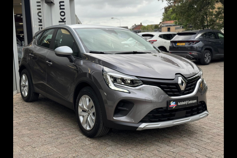 Renault Captur 1.6 E-Tech full hybrid 145 Equilibre Trekhaak/ Navi / Clima / P-sensor