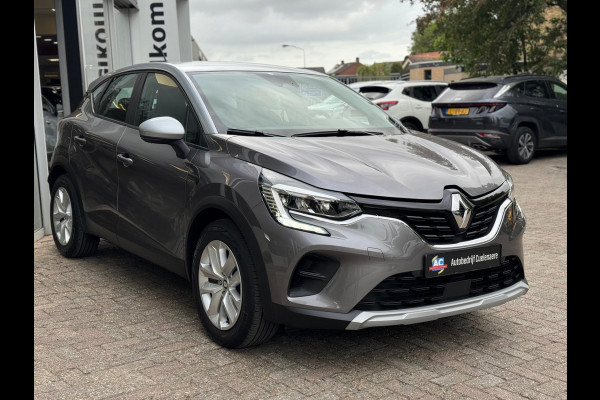 Renault Captur 1.6 E-Tech full hybrid 145 Equilibre Trekhaak/ Navi / Clima / P-sensor
