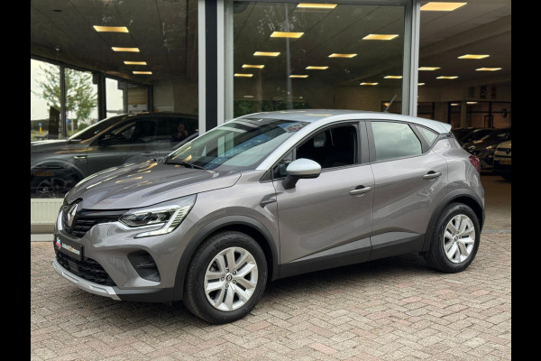 Renault Captur 1.6 E-Tech full hybrid 145 Equilibre Trekhaak/ Navi / Clima / P-sensor