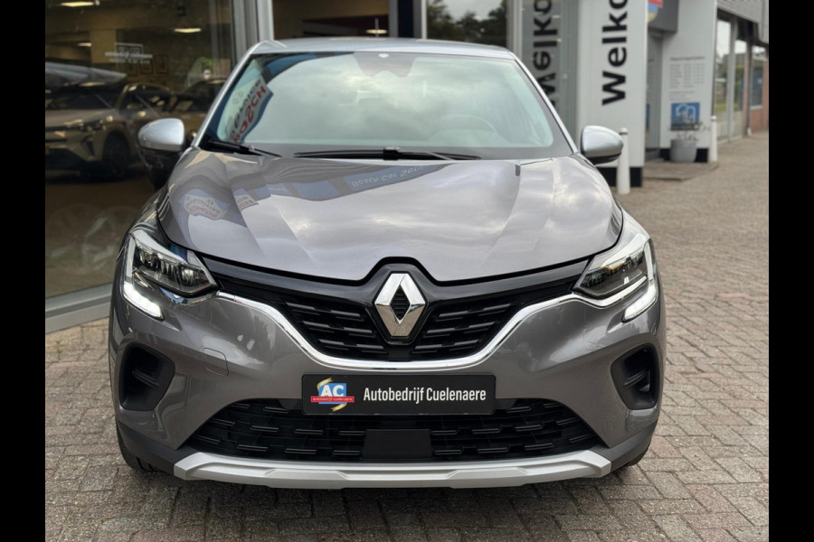 Renault Captur 1.6 E-Tech full hybrid 145 Equilibre Trekhaak/ Navi / Clima / P-sensor