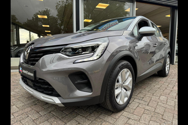 Renault Captur 1.6 E-Tech full hybrid 145 Equilibre Trekhaak/ Navi / Clima / P-sensor