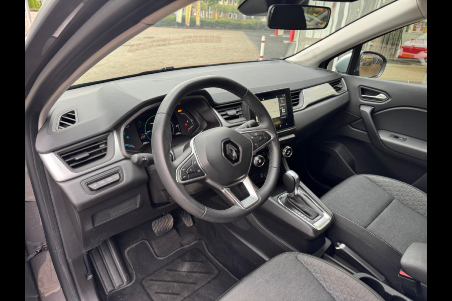 Renault Captur 1.6 E-Tech full hybrid 145 Equilibre Trekhaak/ Navi / Clima / P-sensor
