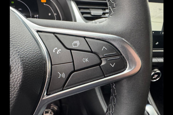 Renault Captur 1.6 E-Tech full hybrid 145 Equilibre Trekhaak/ Navi / Clima / P-sensor